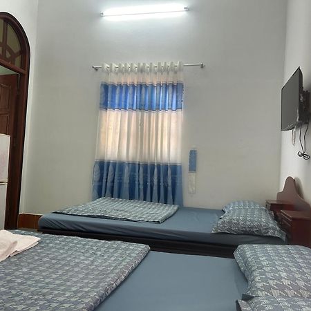 Hotel Minh Vy ลองไห่ ภายนอก รูปภาพ