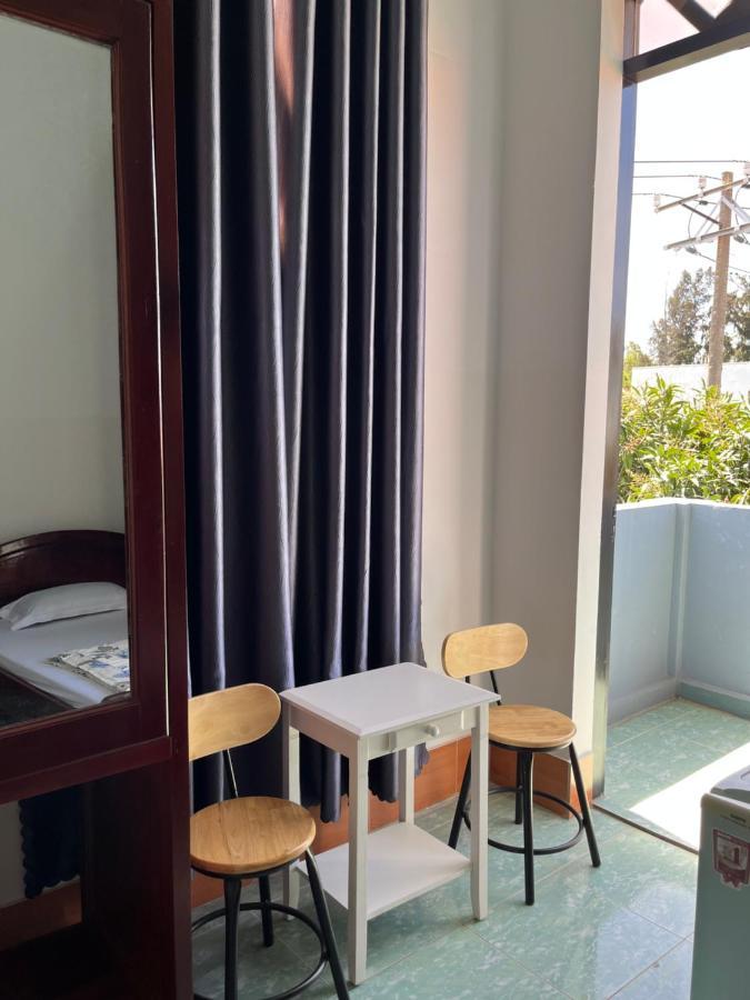 Hotel Minh Vy ลองไห่ ภายนอก รูปภาพ