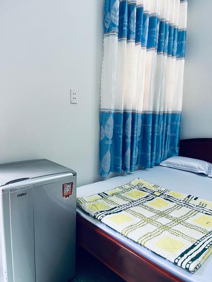 Hotel Minh Vy ลองไห่ ภายนอก รูปภาพ
